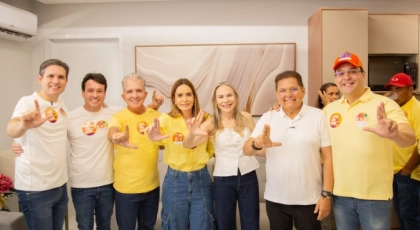 Popula&ccedil;&atilde;o atende chamado do grupo Galdino e lota evento em apoio a Nabor