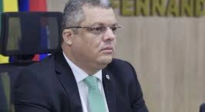 Eleito h&aacute; dois dias, Prefeito de Cabedelo, Edvaldo Neto &eacute; afastado do cargo durante opera&ccedil;&atilde;o da PF