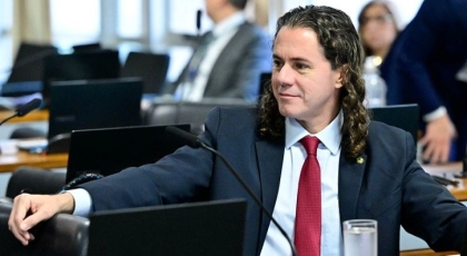 Senado aprova Projeto relatado por Veneziano que garante ajuda de custo para paciente SUS fora de seu munic&iacute;pio